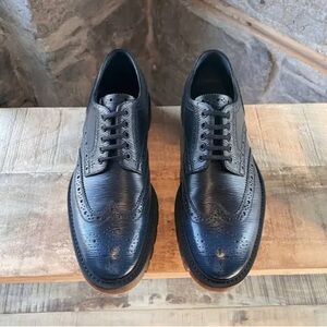 Louis Vuitton Blue mens Textured Oxfords